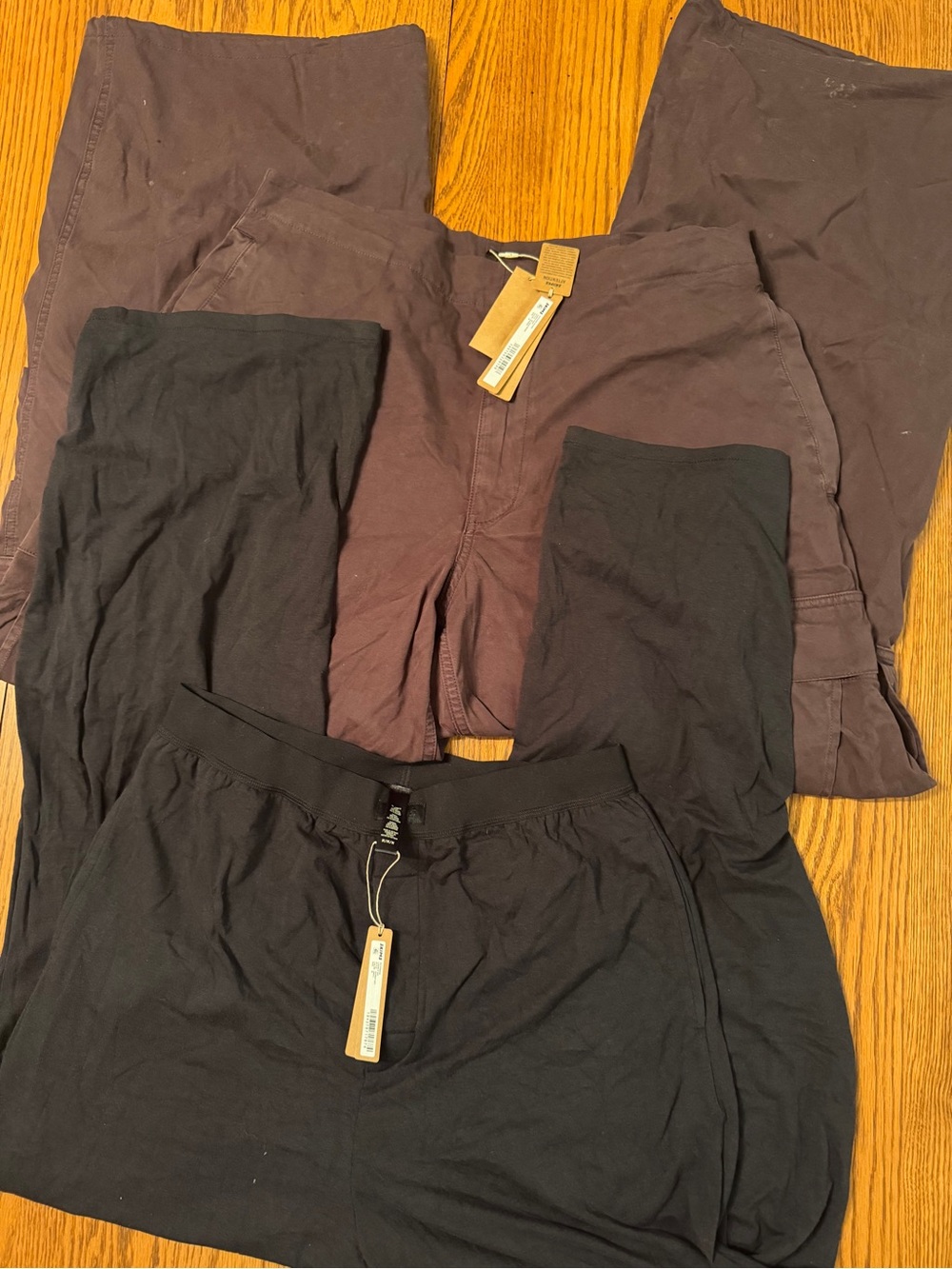 SKIMS Medium Bottoms